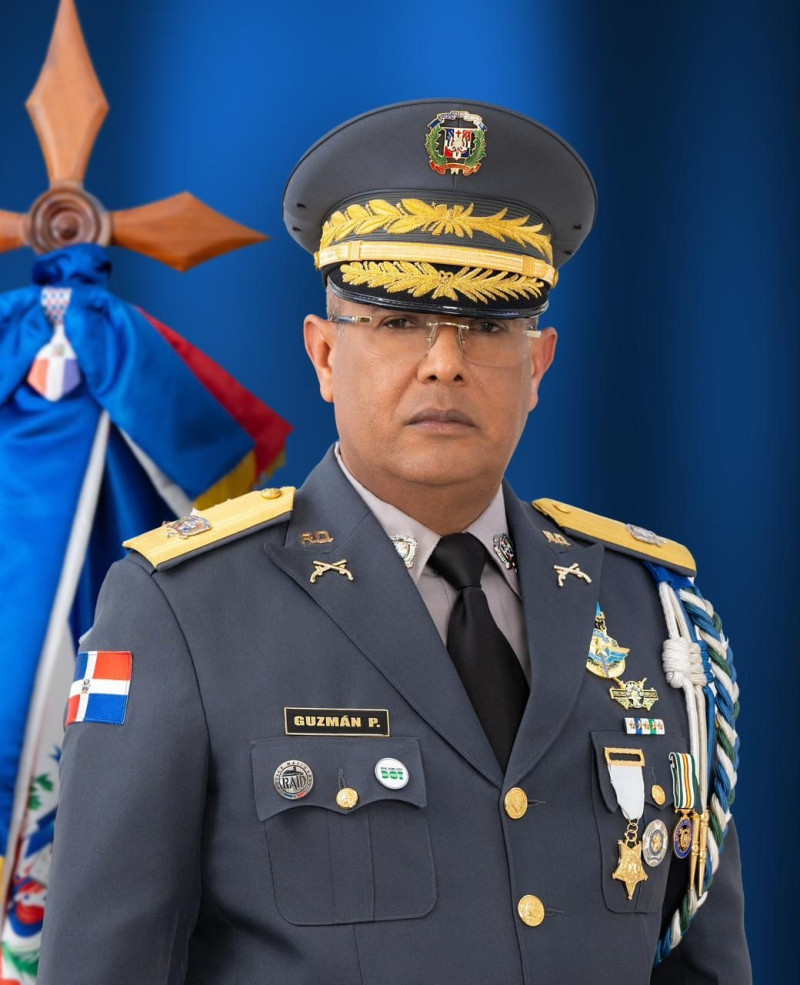 general Ramón Antonio Guzmán Peralta, P.N., como director general de la Policía Nacional.